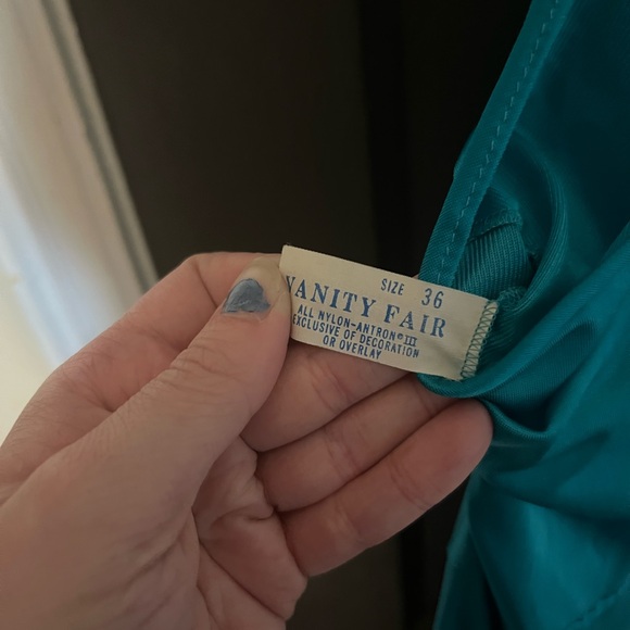 Vanity Fair Maxi Dress - Picture 5 of 7